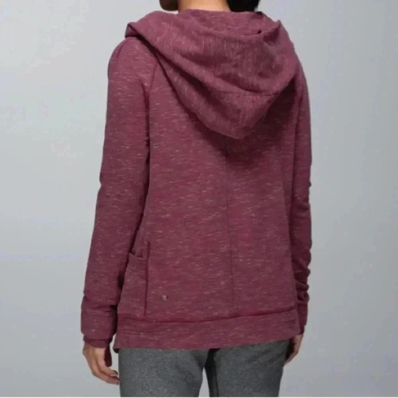 Lululemon find you centre wrap - Picture 2 of 15